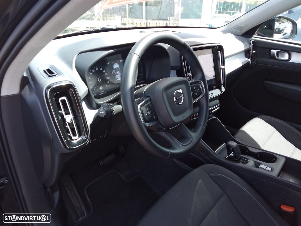 Volvo XC 40 1.5 T4 PHEV Plus Dark - 14