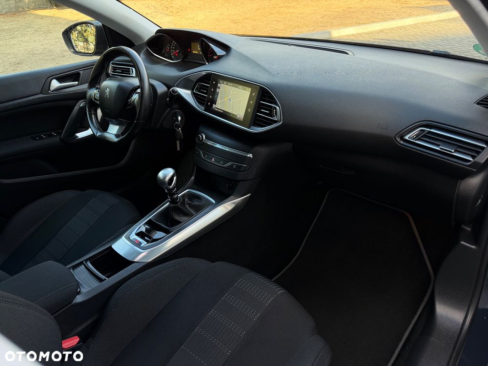 Peugeot 308 BlueHDi 120 Stop & Start Business-Line - 24