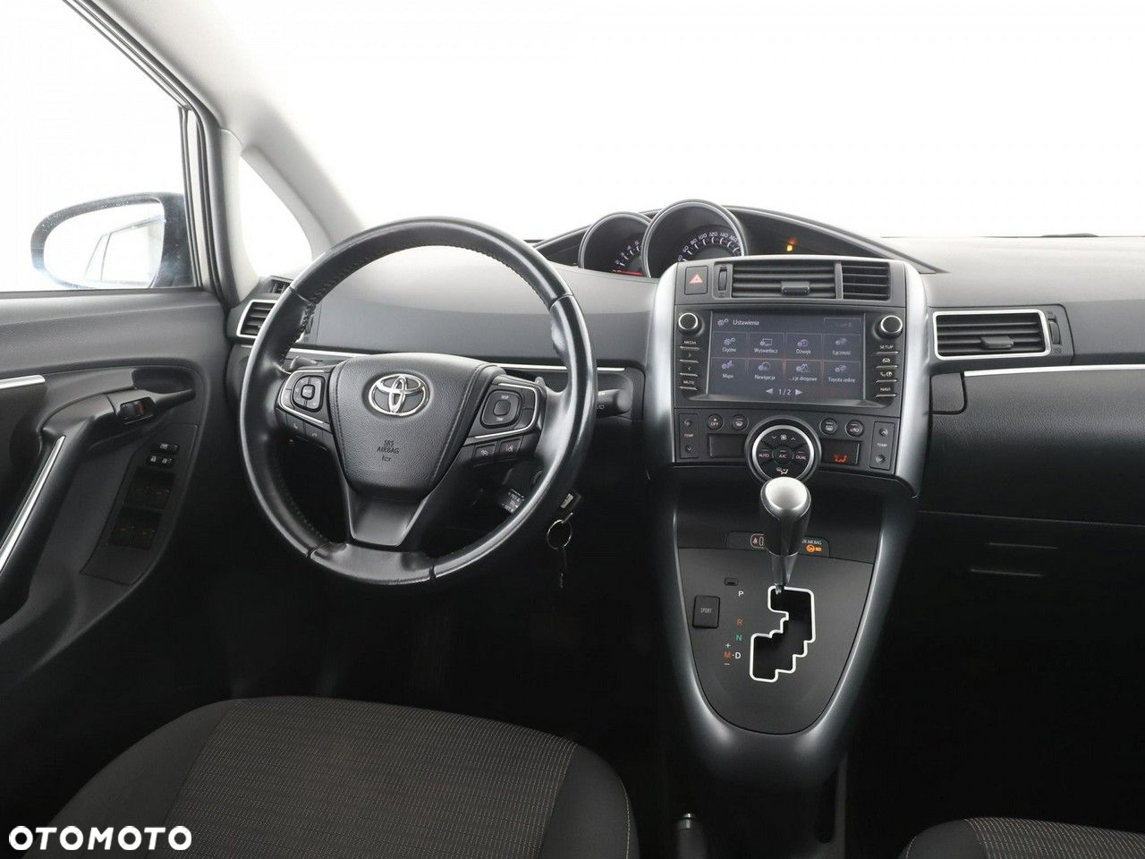 Toyota Verso - 16