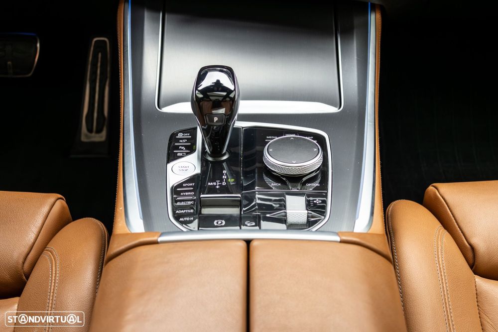 BMW X5 45 e xDrive Pack M - 24