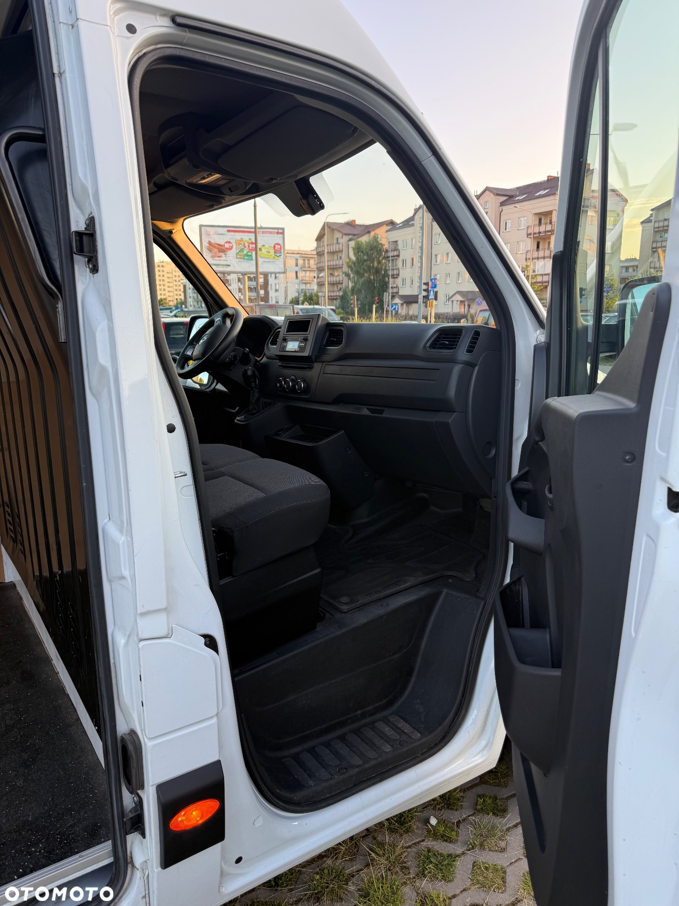 Renault Master - 10
