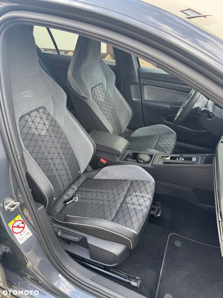 Volkswagen Golf 2.0 TSI OPF DSG R-Line - 7