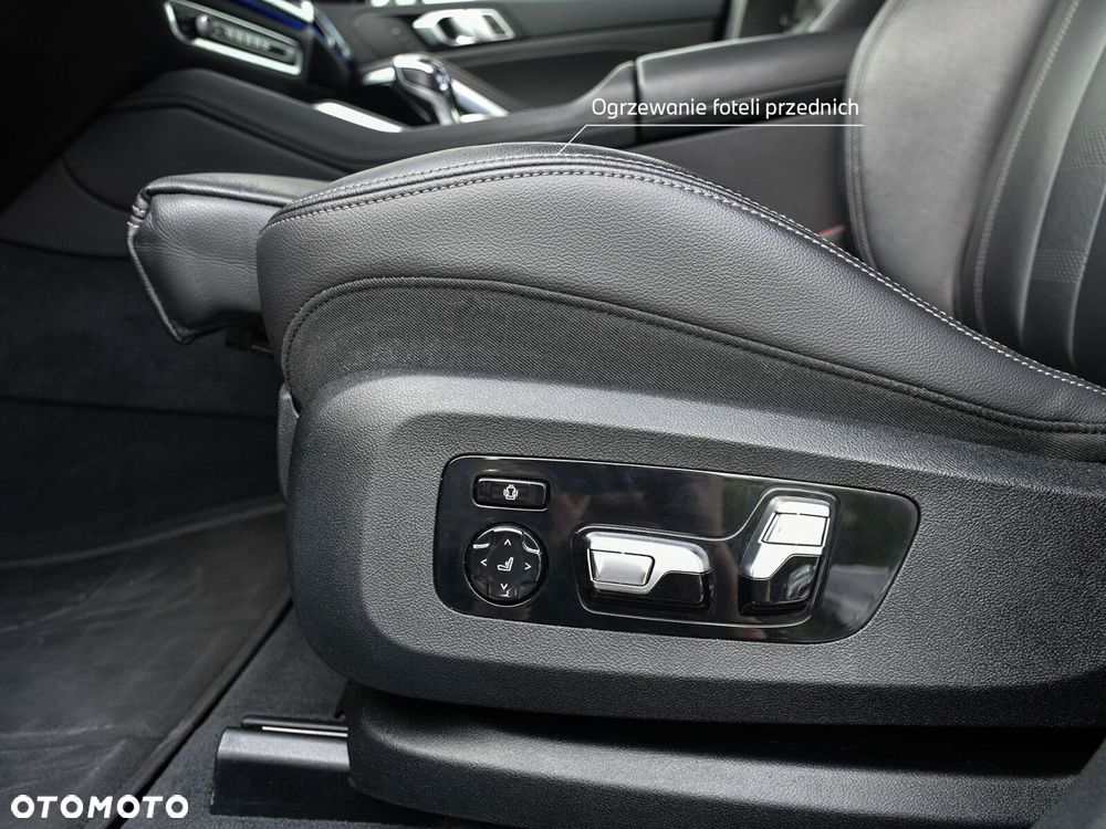 BMW X6 xDrive30d mHEV - 12
