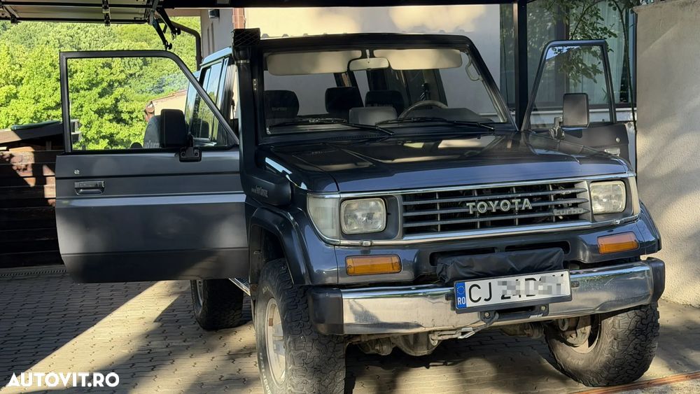 Toyota Land Cruiser - 13
