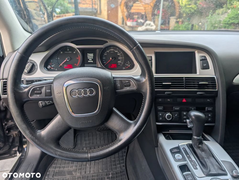 Audi A6 - 4