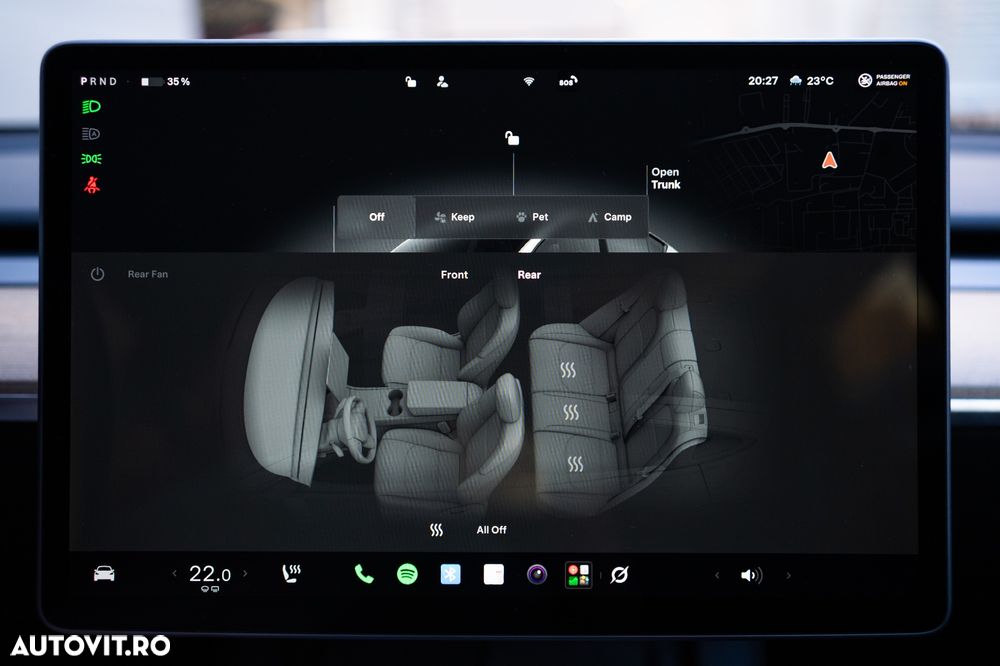 Tesla Model Y - 18
