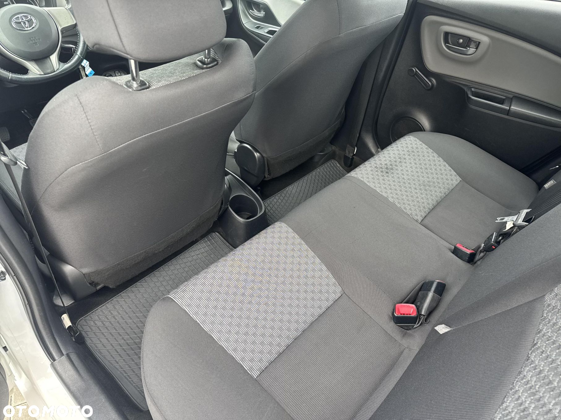 Toyota Yaris 1.33 Active - 14