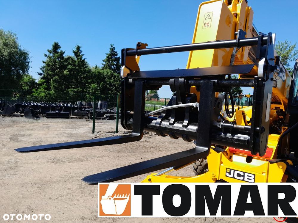 JCB 540-170 2021R - 13