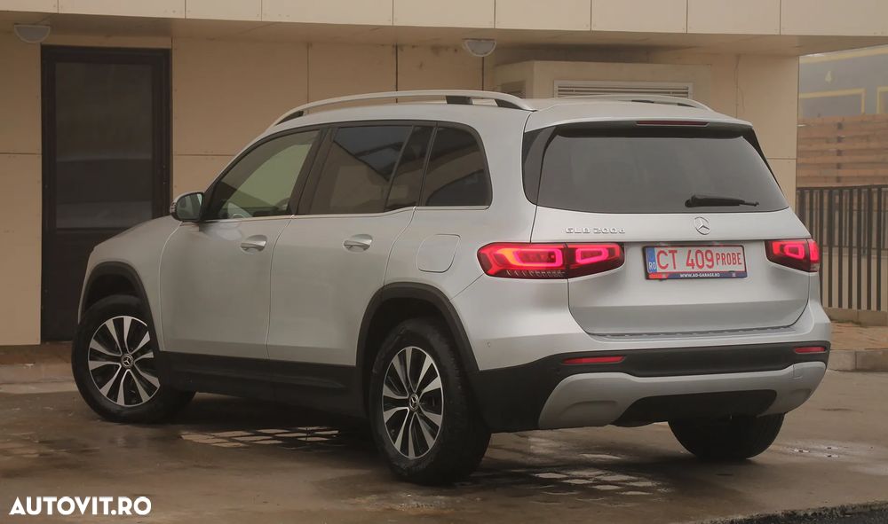 Mercedes-Benz GLB 200 d 8G-DCT - 16