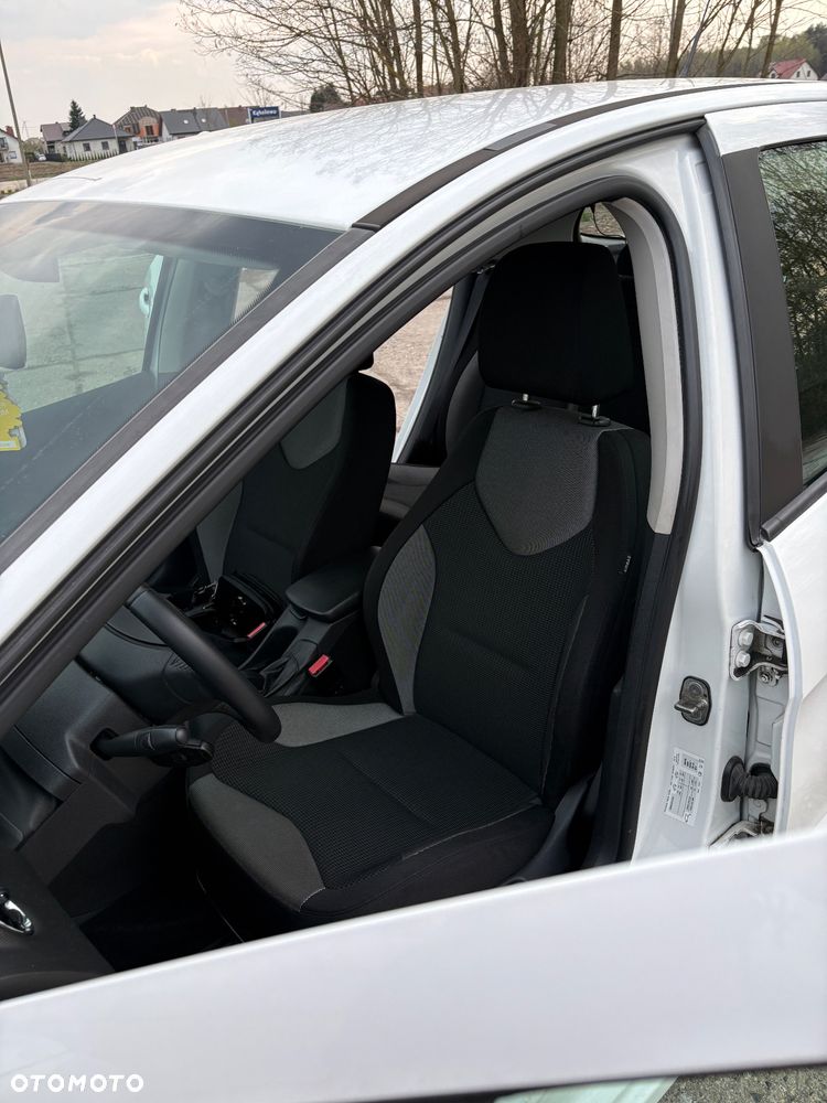 Peugeot 308 1.6 HDi Active - 4