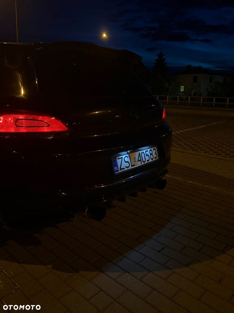 Volkswagen Scirocco 2.0 TDI - 15