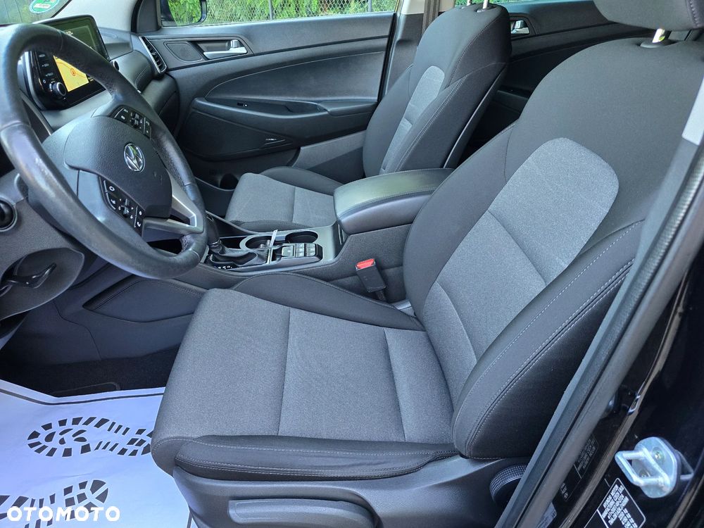 Hyundai Tucson 2.0 CRDI 4WD Automatik Style - 18