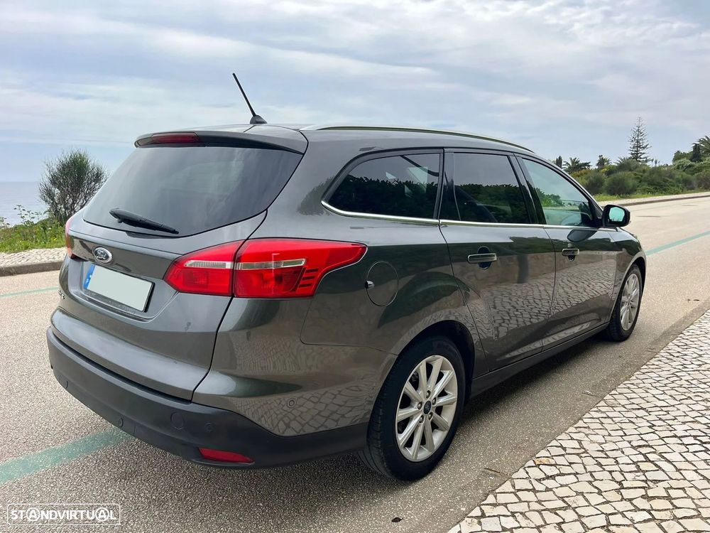Ford Focus SW 1.5 TDCi Titanium - 5