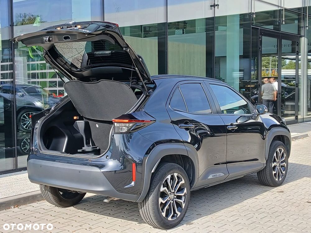 Toyota Yaris Cross Hybrid 1.5 Style - 34