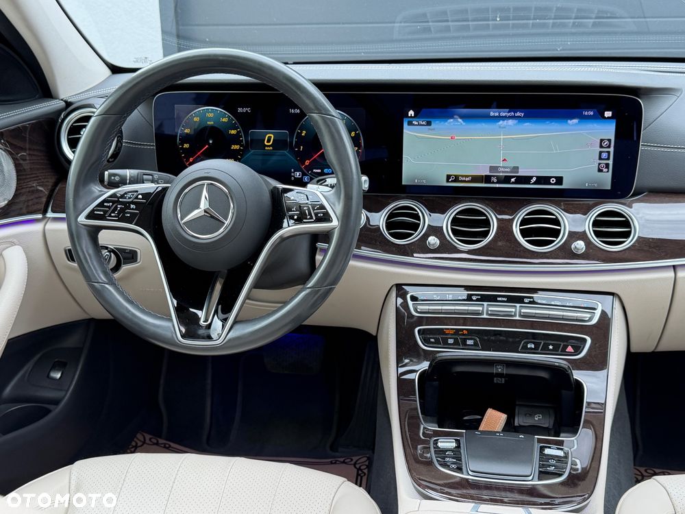 Mercedes-Benz Klasa E - 41