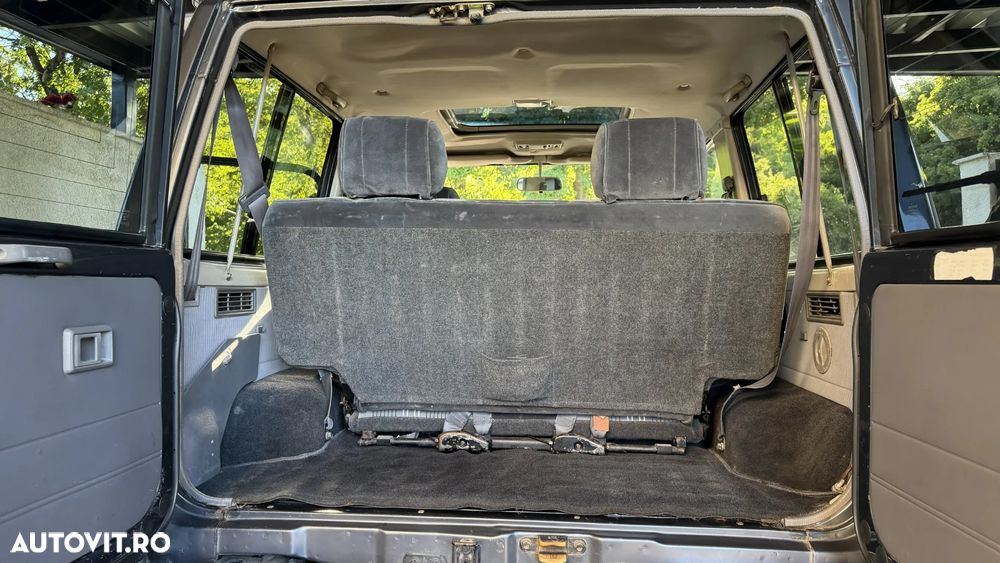 Toyota Land Cruiser - 5