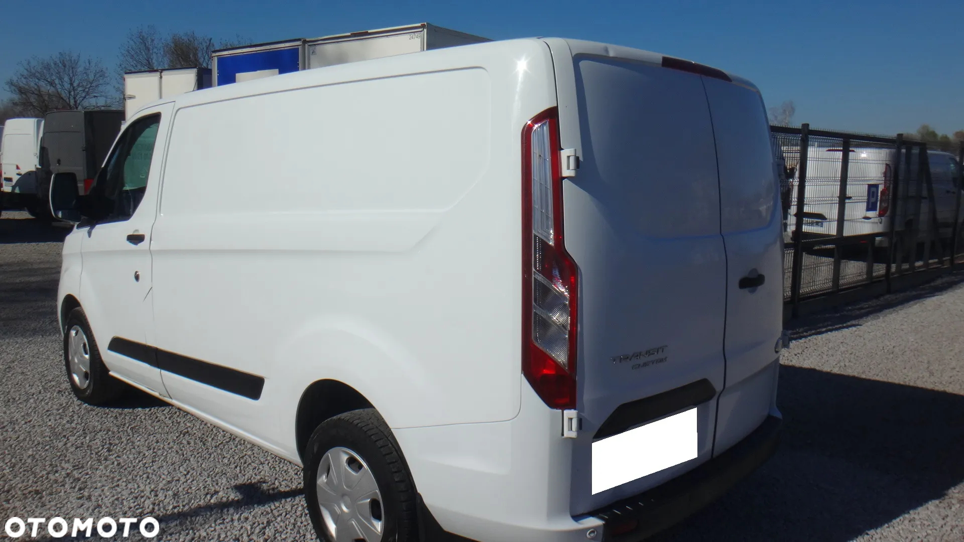 Ford TRANSIT CUSTOM - 4