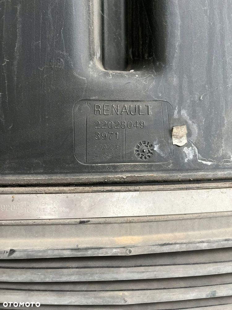 WLOT POWIETRZA KOMIN RENAULT GAMA T RANGE 22028049 - 2