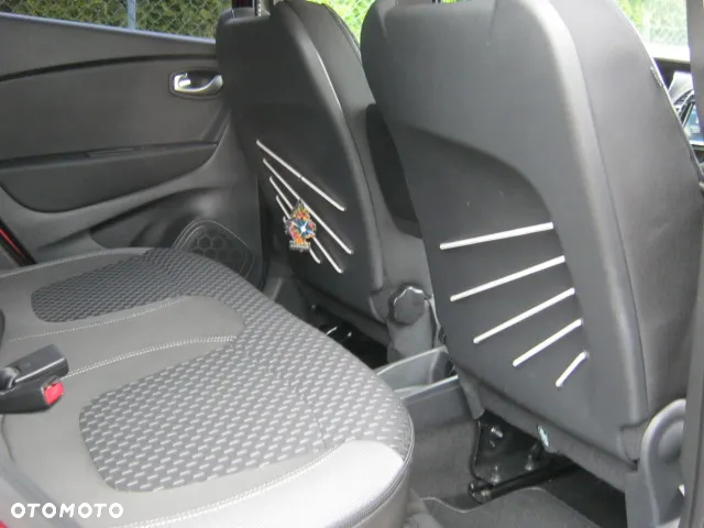Renault Captur 1.5 dCi Limited EDC - 15