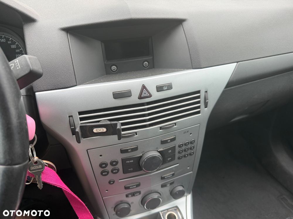 Opel Astra 1.6 - 11