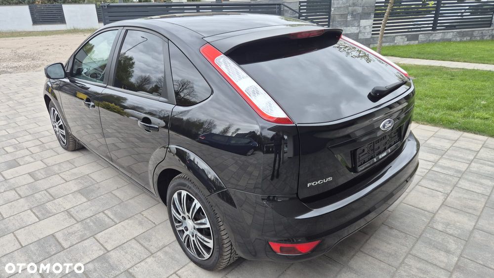 Ford Focus 1.6 16V Black Magic - 3
