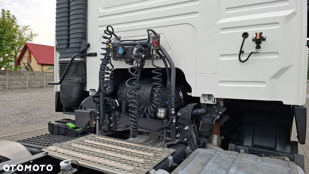Volvo FM 430 / PEŁNY ADR / HYDRAULIKA / MASA WŁASNA 6620 kg - 9