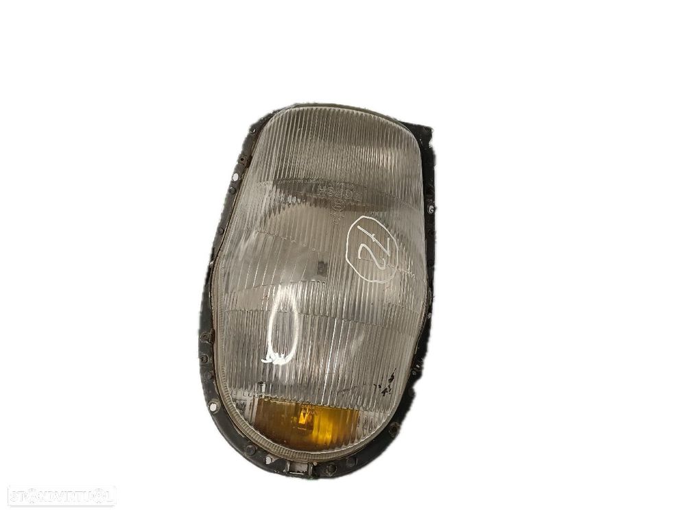 Farol Dto Mercedes-Benz 190 (W201) - 1