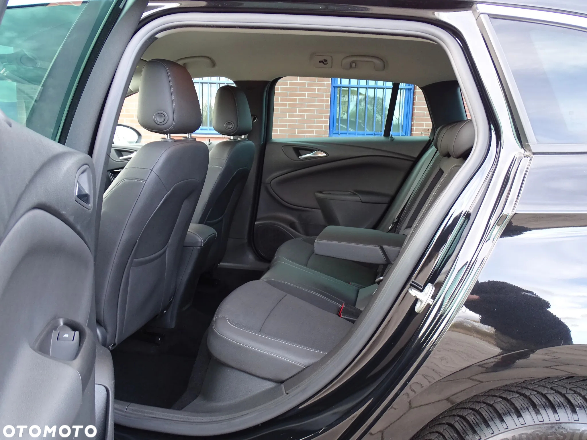 Opel Astra V 1.4 T Dynamic - 22