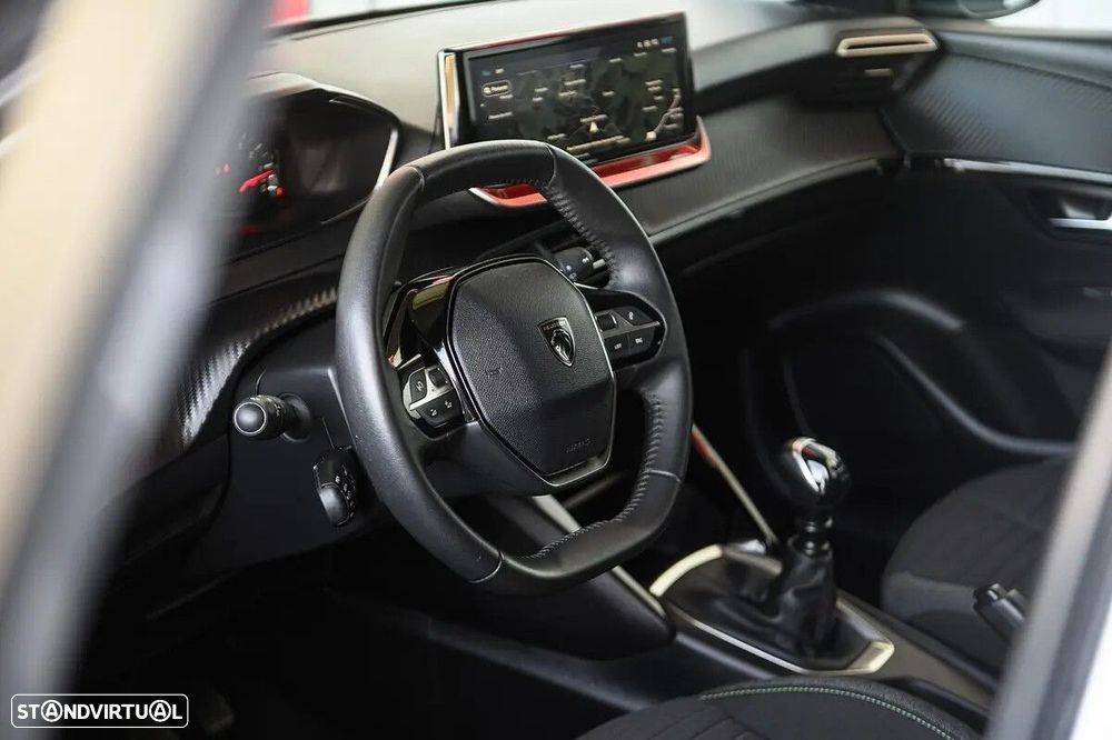 Peugeot 208 1.2 PureTech Active Pack - 26