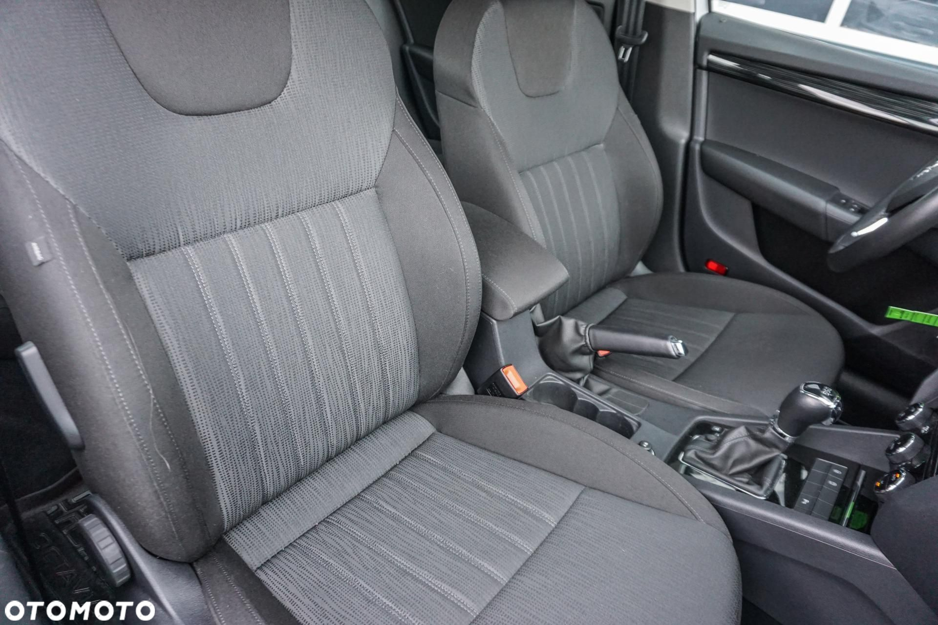 Skoda Octavia 1.5 TSI ACT Style DSG - 18