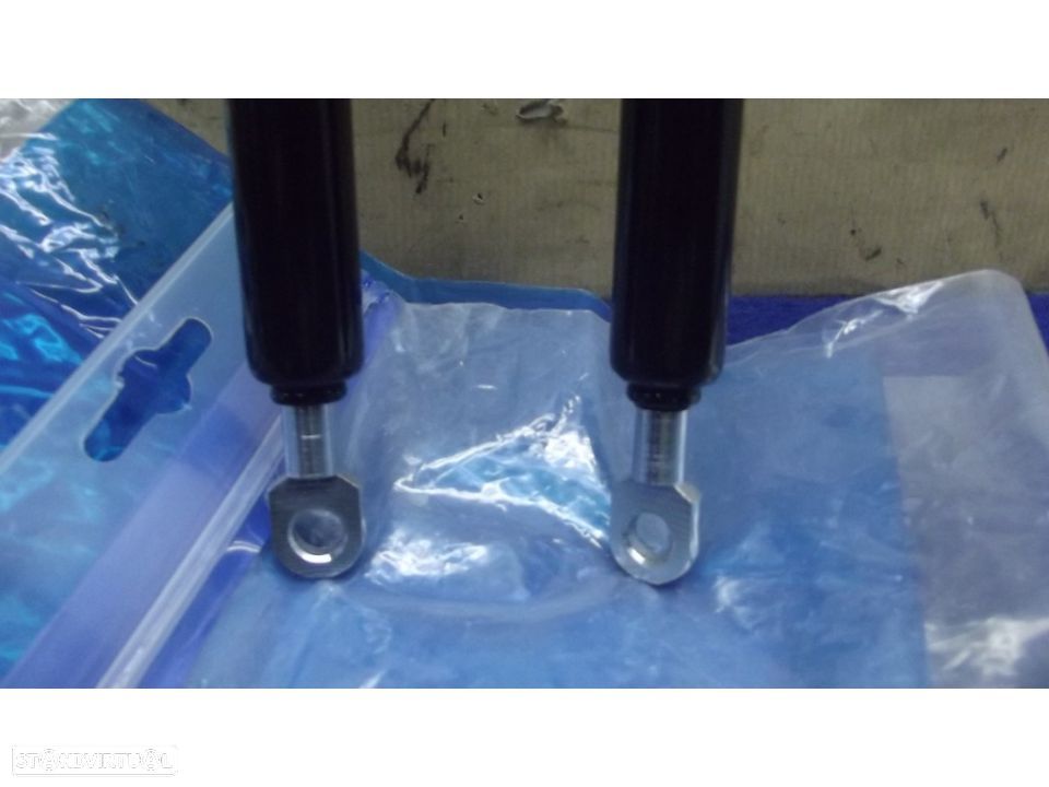 fiat 127 amortecedores da mala novos - 2