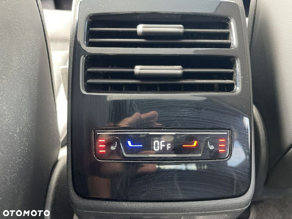 Volkswagen ID.7 77kWh Pro - 13
