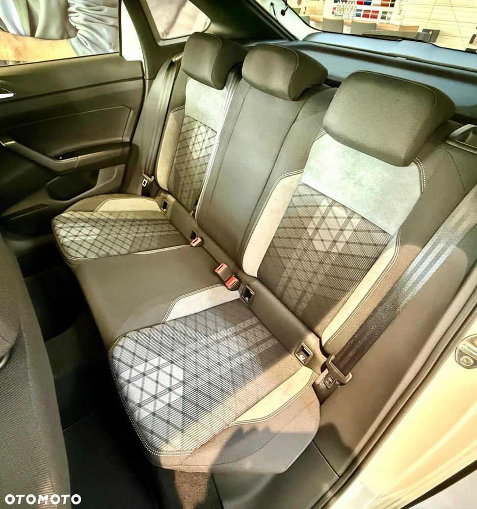 Volkswagen Taigo 1.5 TSI ACT R-Line Plus DSG - 20