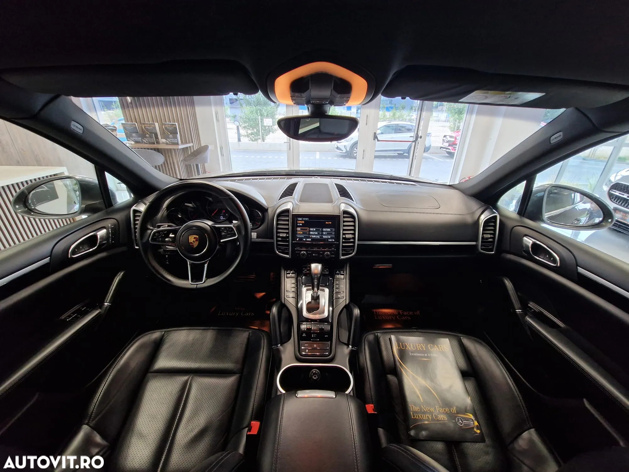 Porsche Cayenne 3.0 L - 20