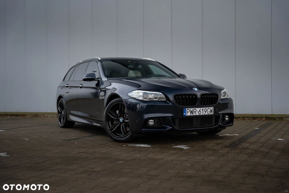 BMW Seria 5 530d xDrive Sport-Aut Luxury Line - 3