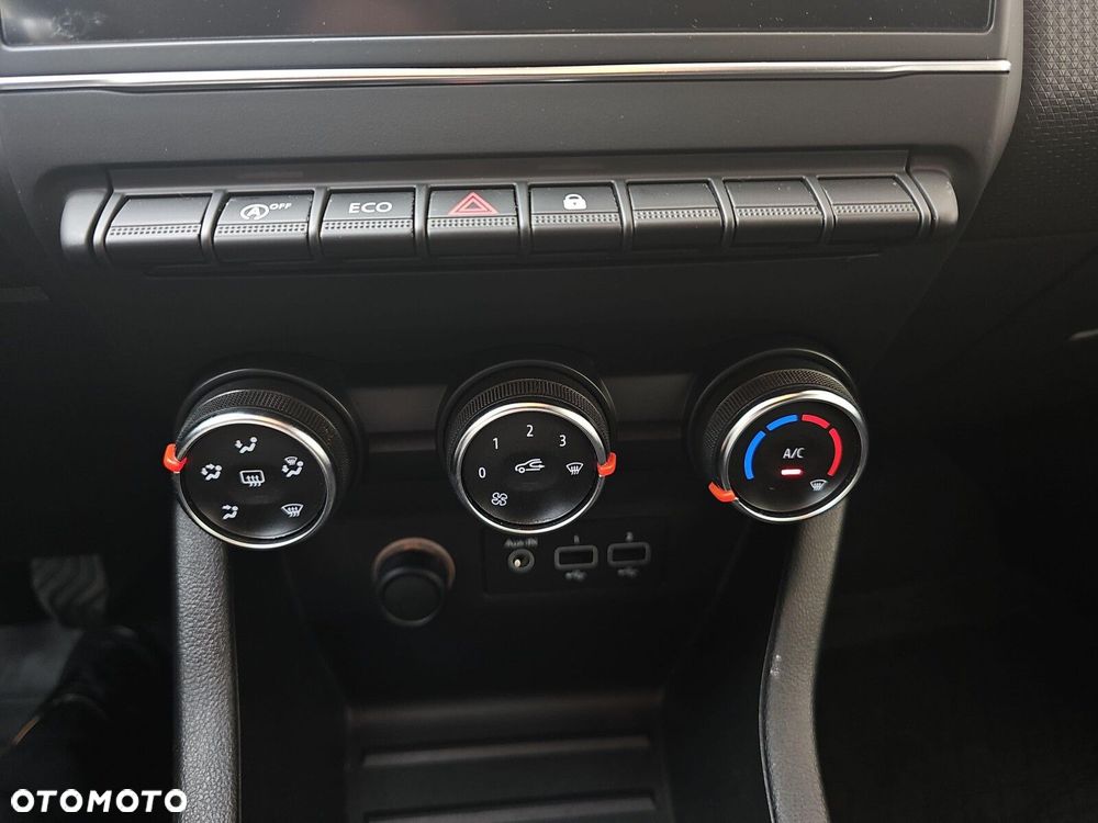 Renault Clio - 26
