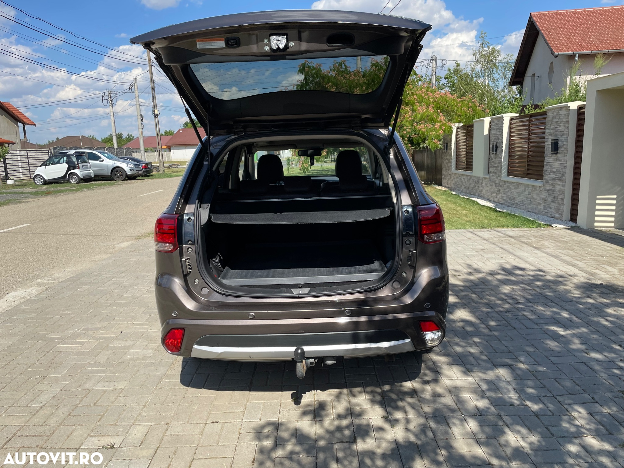 Mitsubishi Outlander - 17