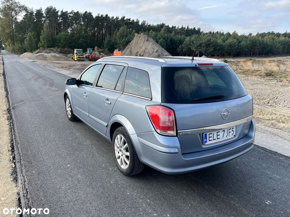 Opel Astra - 12
