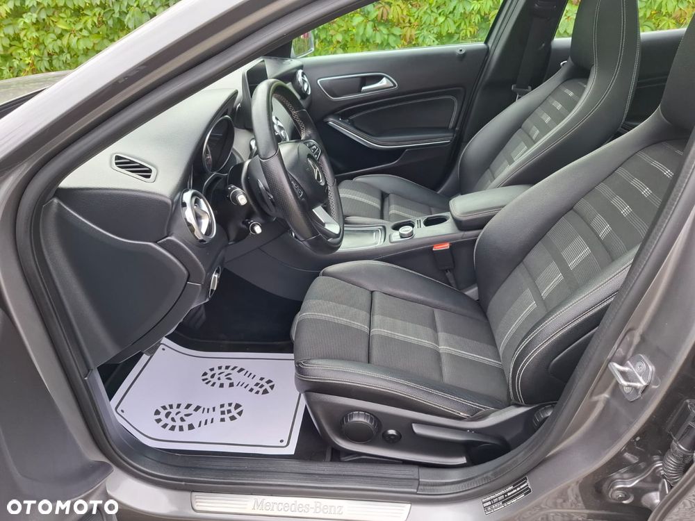 Mercedes-Benz GLA - 20