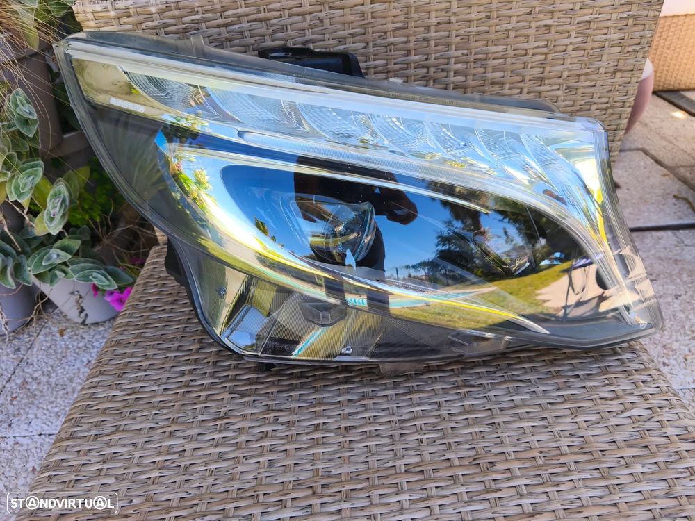 Farol direito full Led ILS Mercedes Vito w447