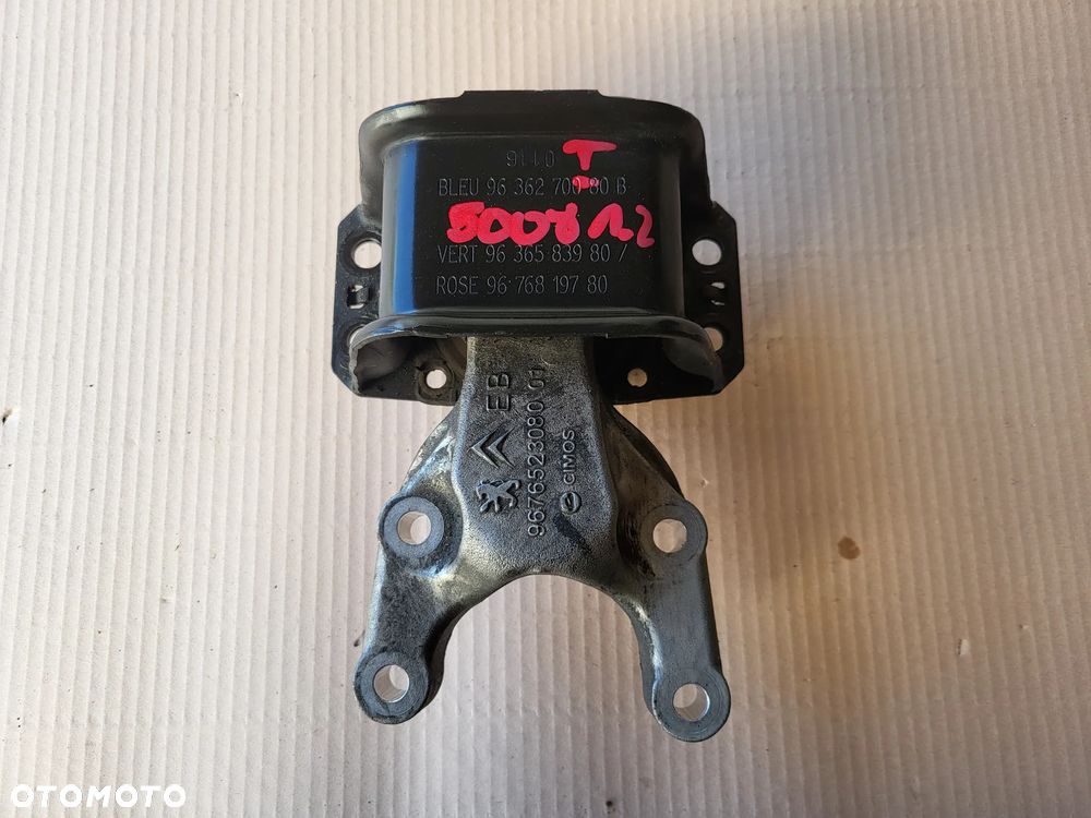 Łapa poduszka silnika Peugeot 5008 I 1.2 THP - 1