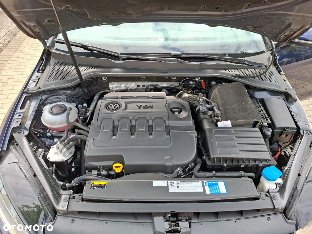 Volkswagen Golf 1.6 TDI BMT Highline DSG - 22