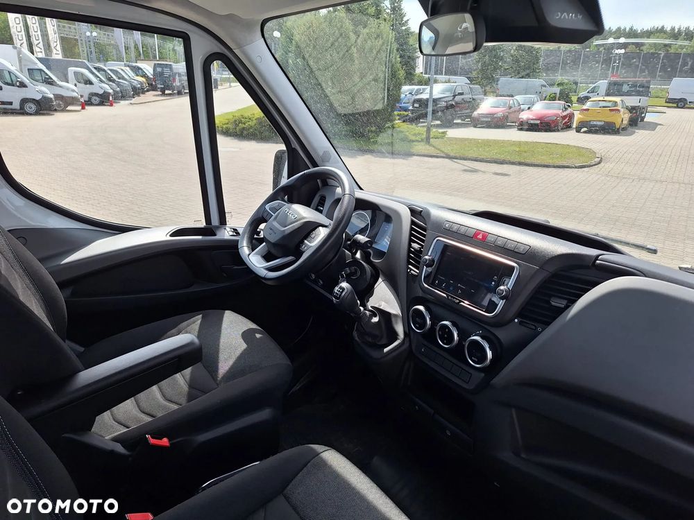 Iveco 35S18 Pomoc Drogowa Najazd Laweta Krajowy Ledy Nawigacja Poduszki Pomocnicze ! - 17