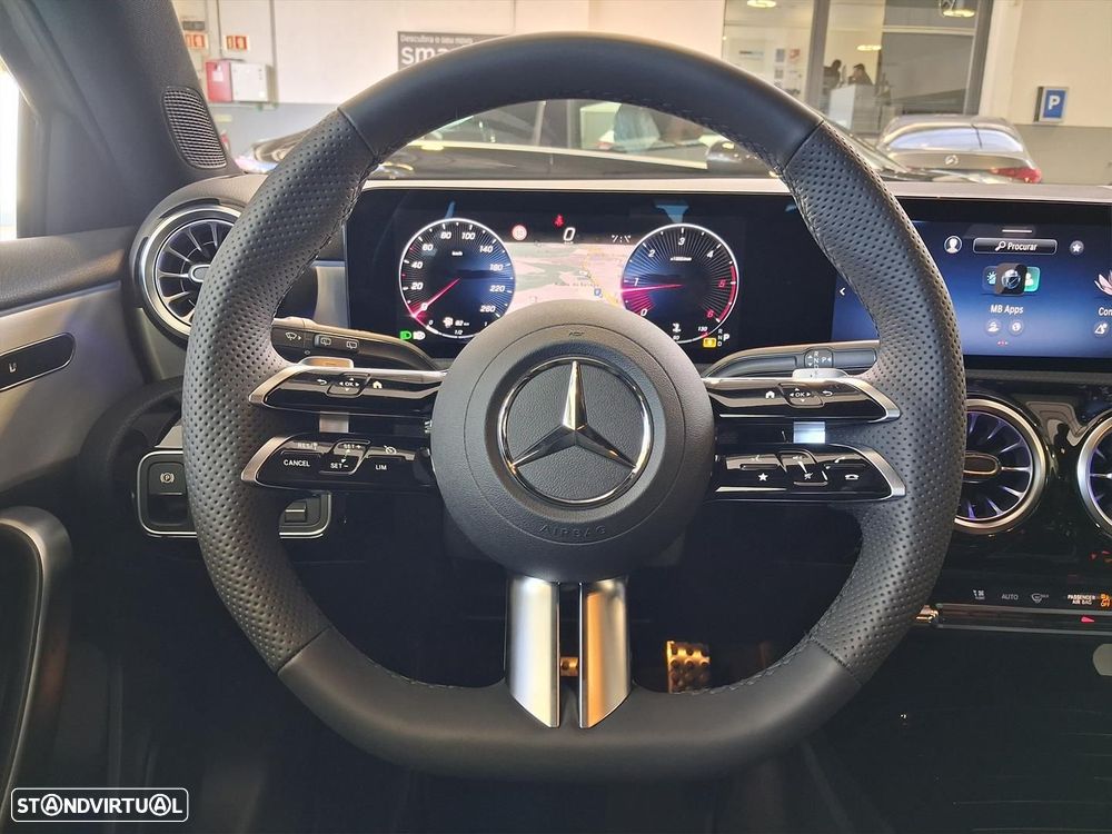 Mercedes-Benz A 180 d AMG Line Aut. - 23