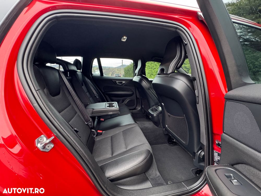 Volvo V60 D3 Pro - 24