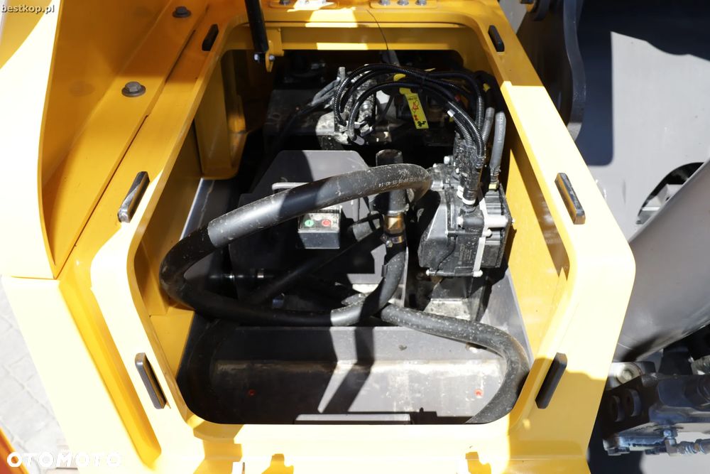 Volvo EC220EL - 33