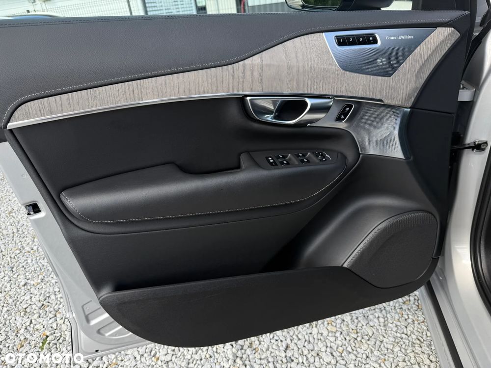 Volvo XC 90 T8 AWD Recharge Ultimate Dark - 25