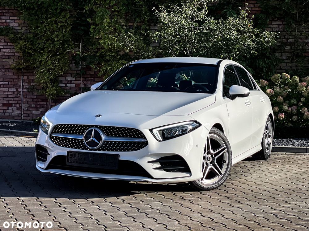 Mercedes-Benz Klasa A 180 7G-DCT AMG Line - 1