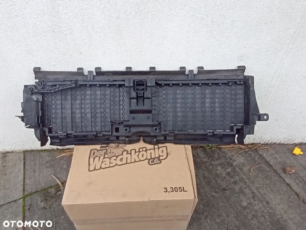 MERCEDES E-KLASA W213 ŻALUZJA ROLETA WLOT KIEROWNICA POWIETRZA A2135002300 - 4