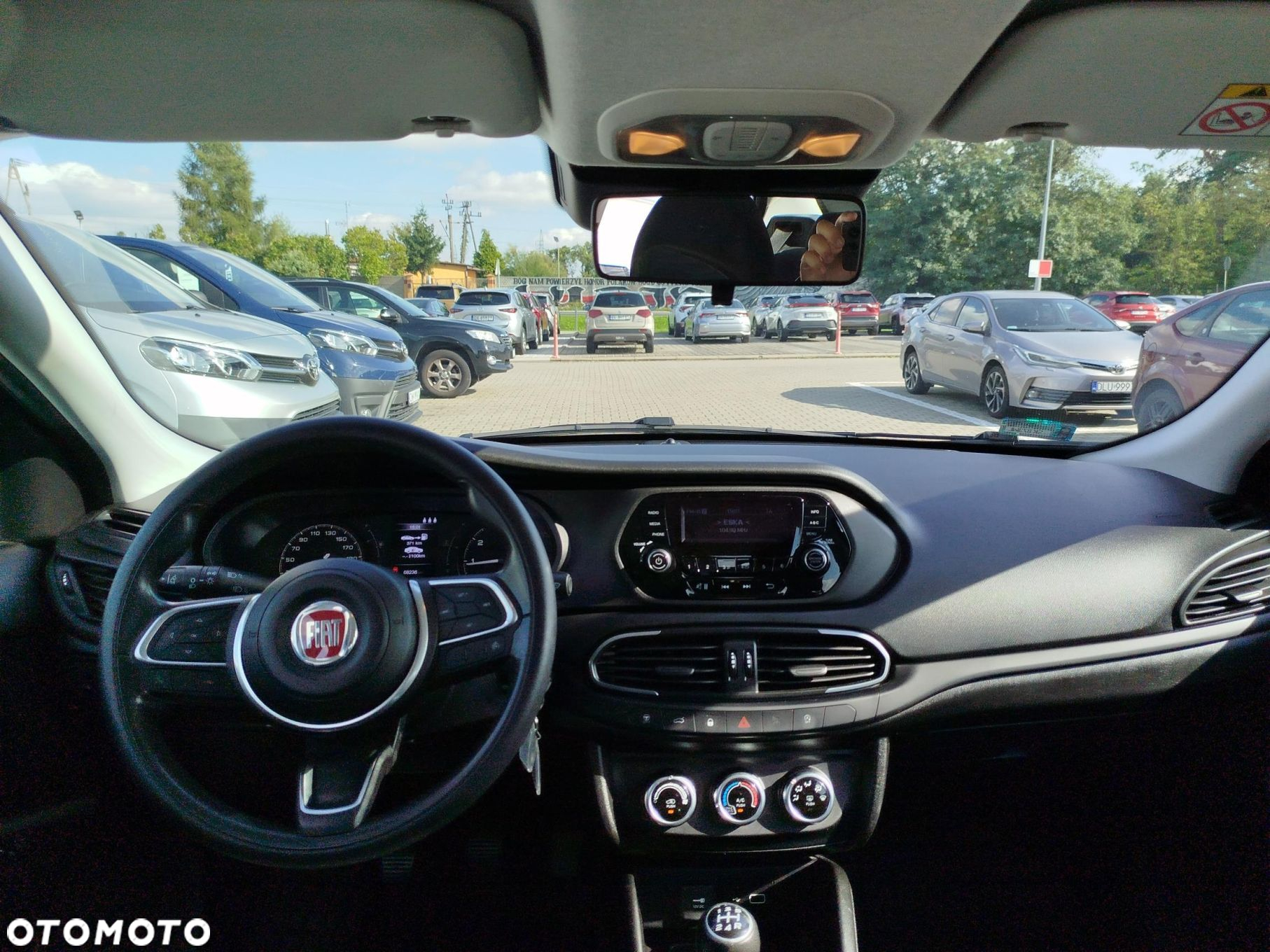 Fiat Tipo - 12